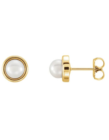 Cultured White Freshwater Pearl Stud Earrings - 85910